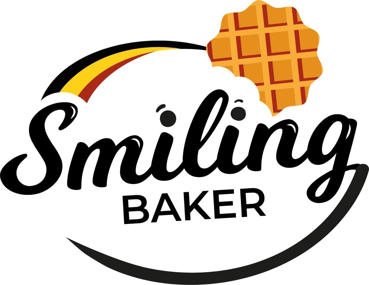 SMILING BAKER Image