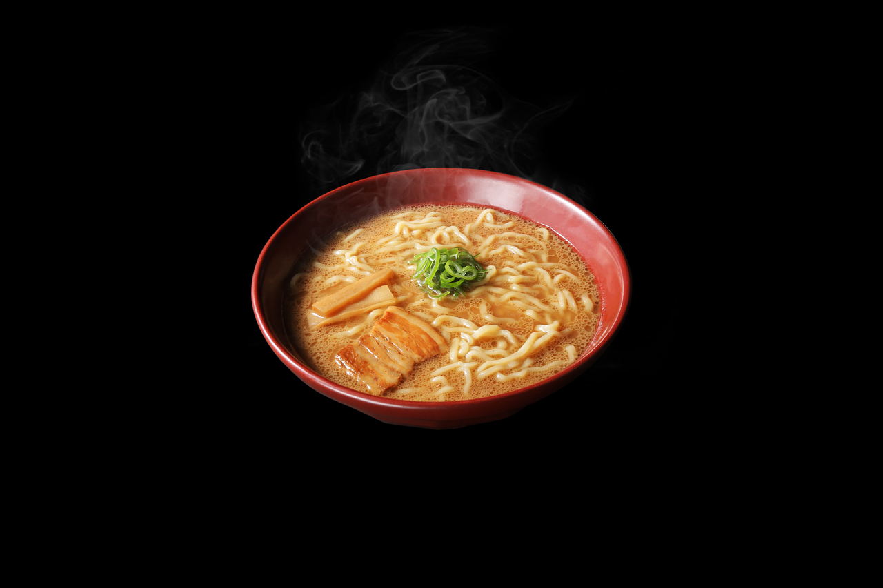 らくうまっ宅麺　拉麺大公　香ばし味噌ラーメン イメージ