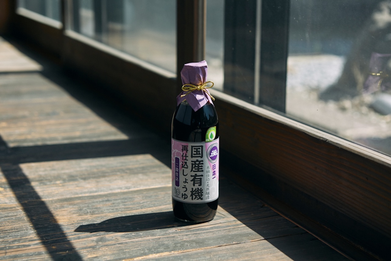Oka Naosaburo Shoten Co.,Ltd.：organic double aged soy sauce Image