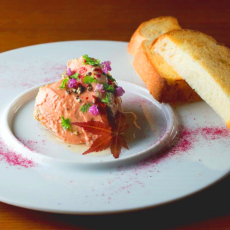 食べられるドライもみじ葉 (赤、黄、緑) Image