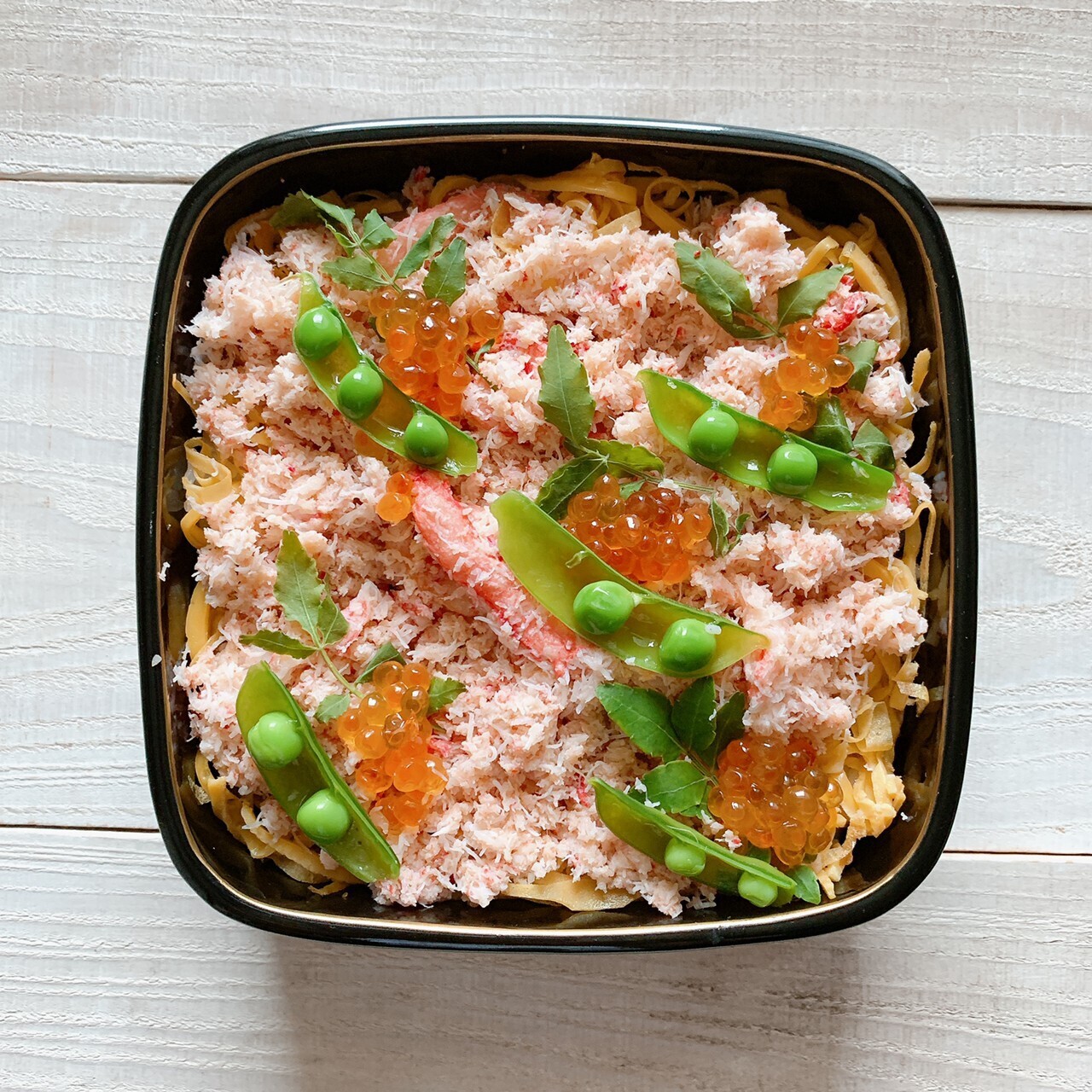 Steam Cooked Red Snow Crab Broken Leg & Body Meat Image