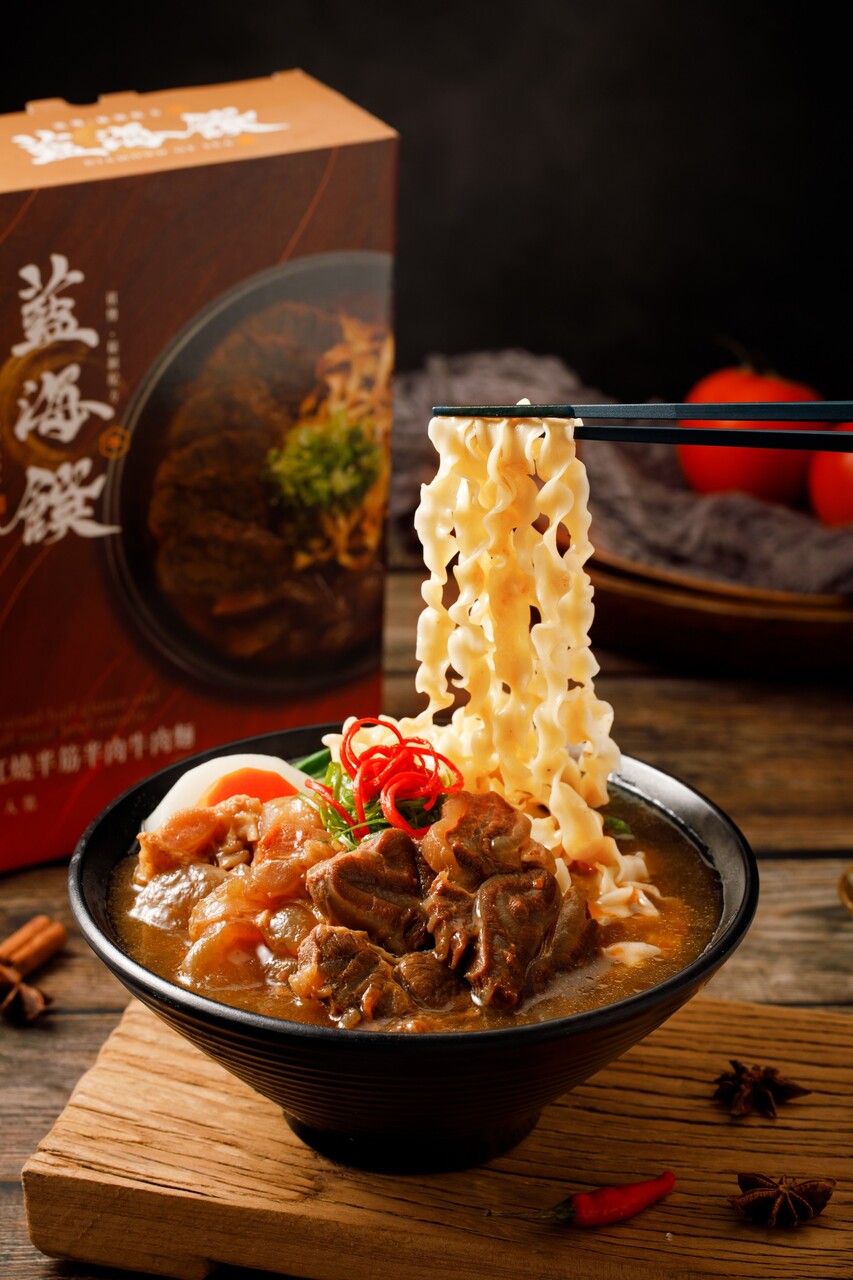 半筋半肉の紅焼き牛肉麺 Image