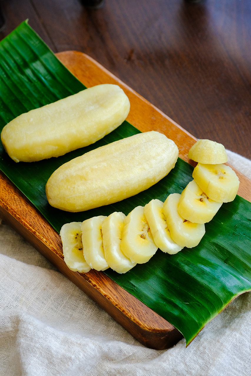 Golden Saba Microwaveable Saba Bananas Image