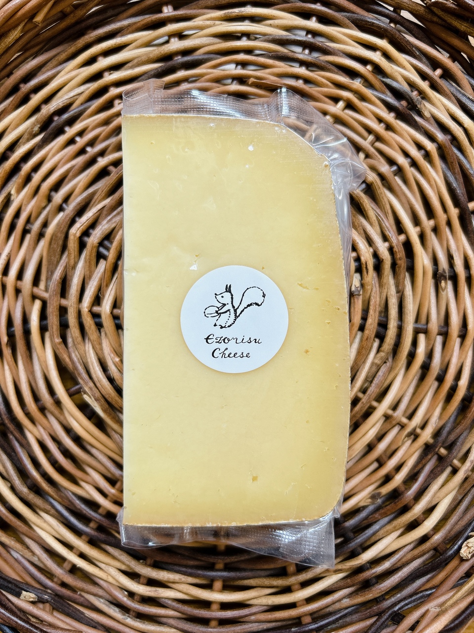 エゾリスのハードチーズ イメージ