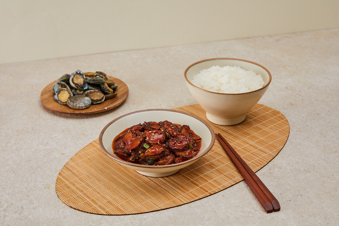 Gourmet Mini Abalone Chili Sauce Image