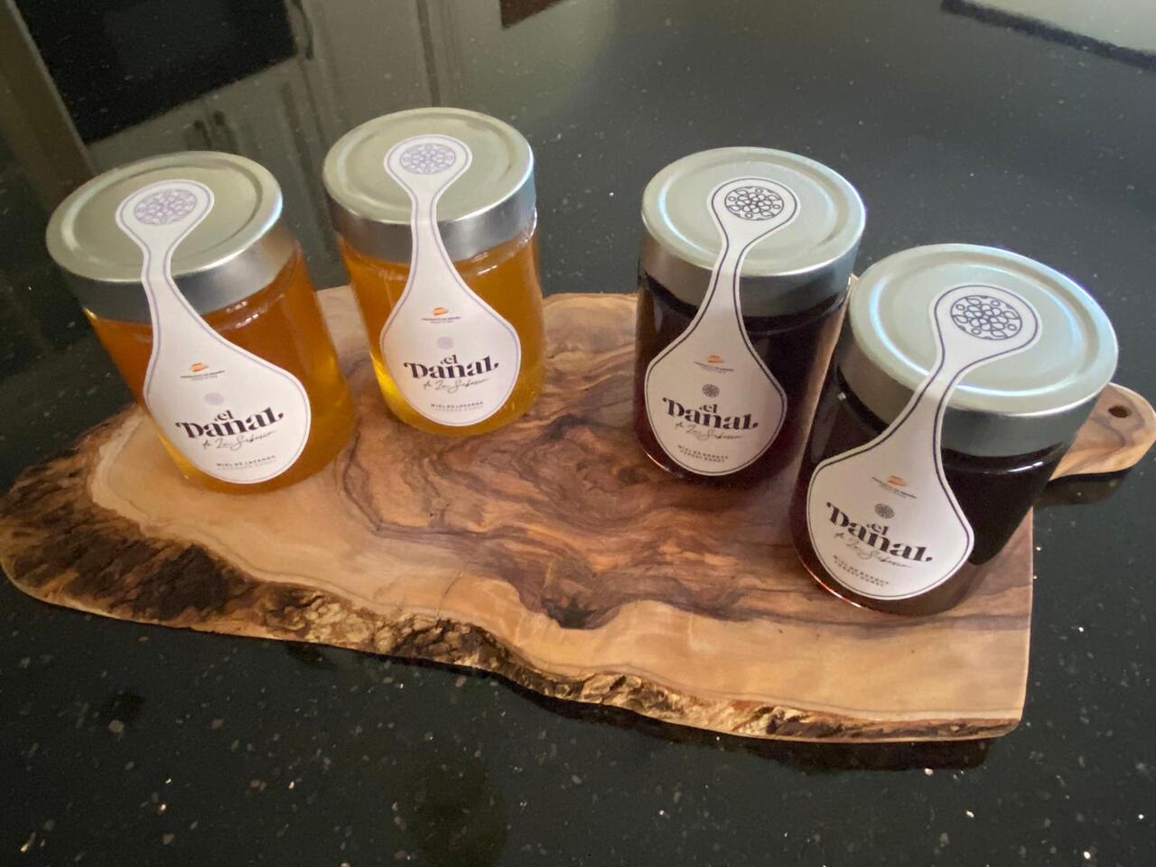 Honey with different flavours (forest, poliflower, rosemary, eucalyptus...) Image