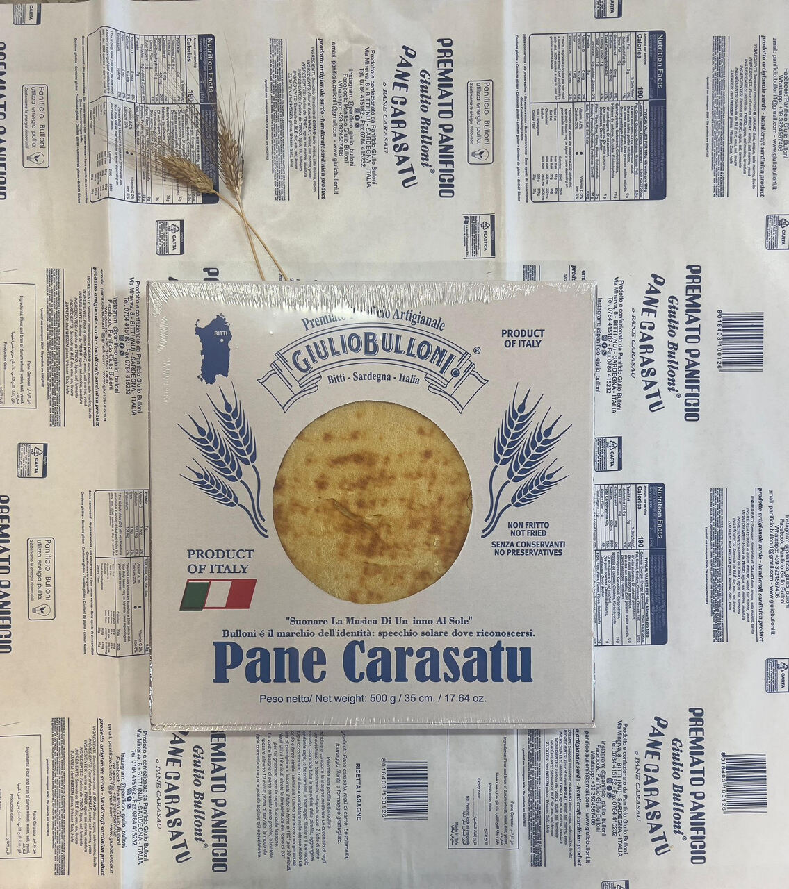 Pane Carasatu – Traditional Thin and crispy, handcrafted in Sardinia following authentic recipes.   Available Variants:  Guttiau seasoned with extra virgin olive oil   Image