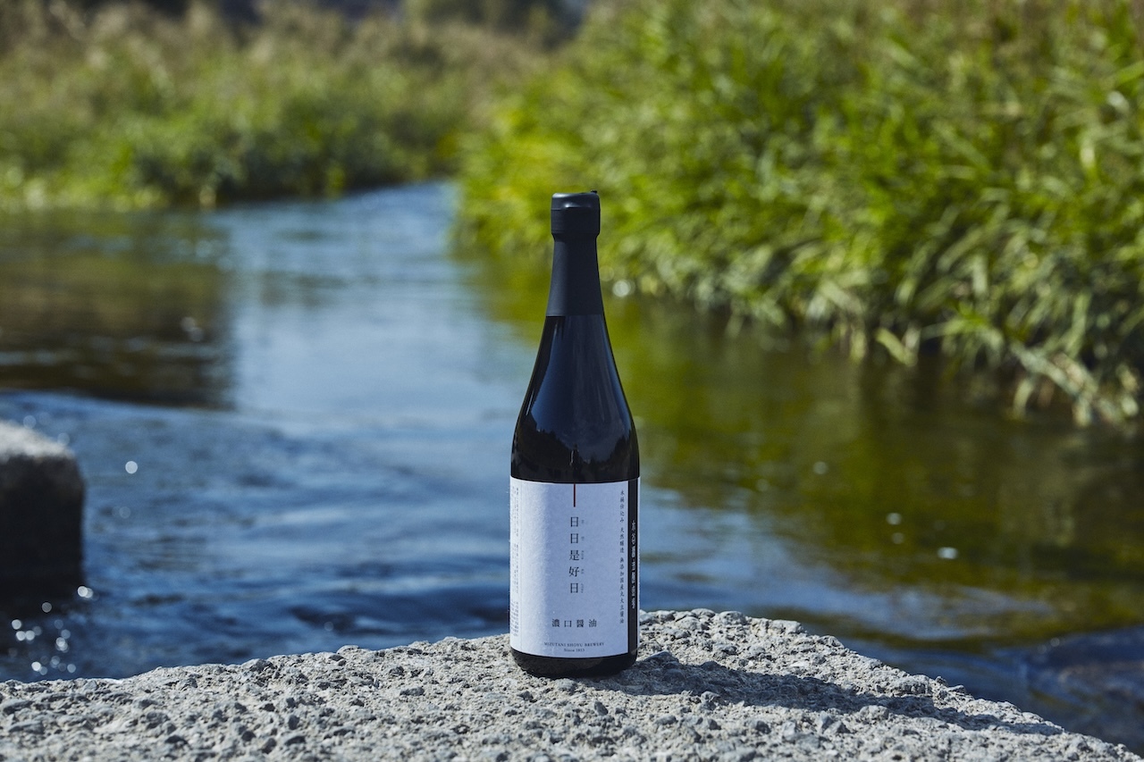 Mizutani Shōyu Brewery：Hibikorekōjitsu Strong Soy Sauce Image