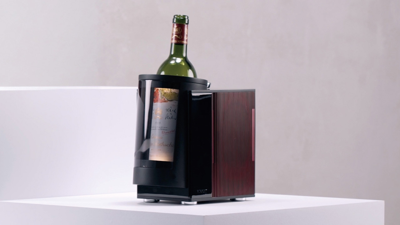 Venus G2 (2nd Generation) Portable Electronic Wine Chiller Image