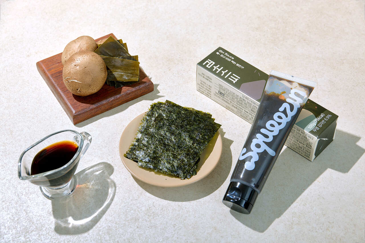 Gimsaucessi: Korean Special Soy Sauce with Korean Seaweed Image