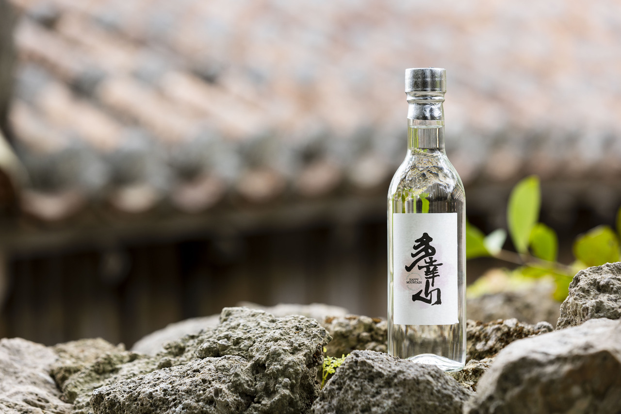 泡盛「多幸山（Happy mountain)」　咲元酒造（沖縄） Image