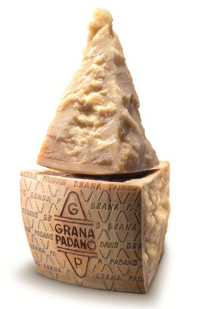 Grana Padano PDO aged Over 16 and Over 18 months Image