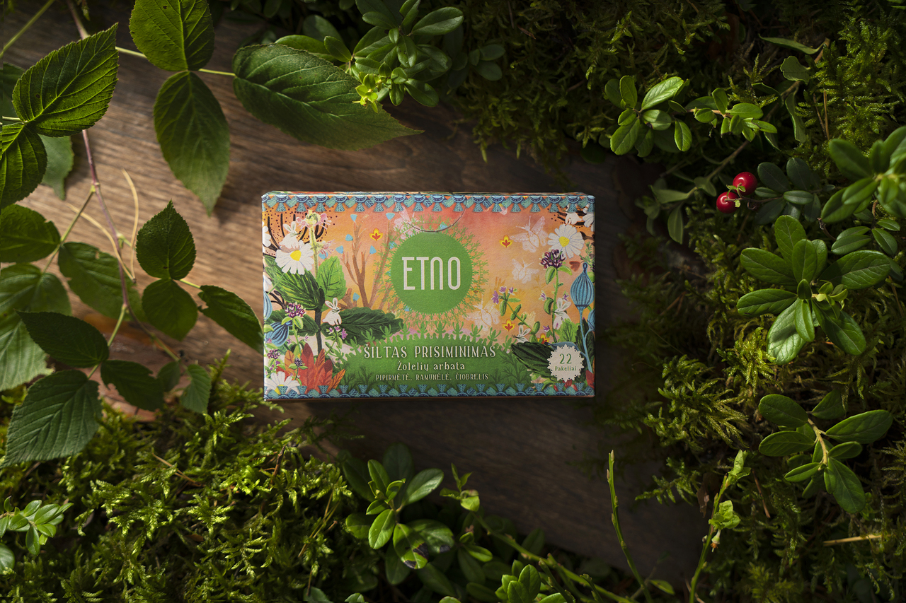 Natural herbal tea with peppermint, chamomile and thyme - "Warm Recollection" Image