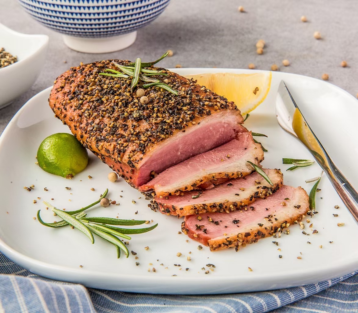 Duck products, such as smoked duck, black pepper duck, Peking duck, duck slices, duck stick skewers, duck spring rolls, etc. Image