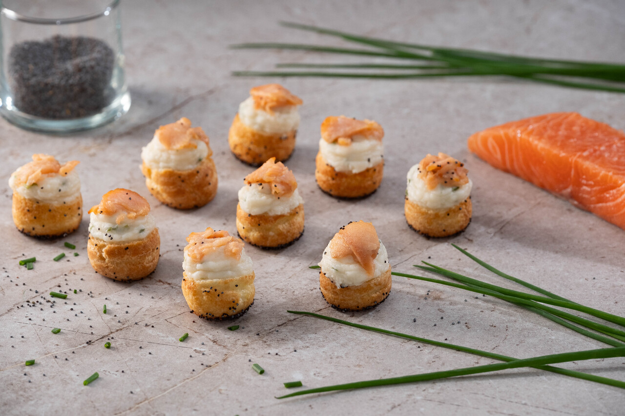 Shallot salmon mini puff 20g Image