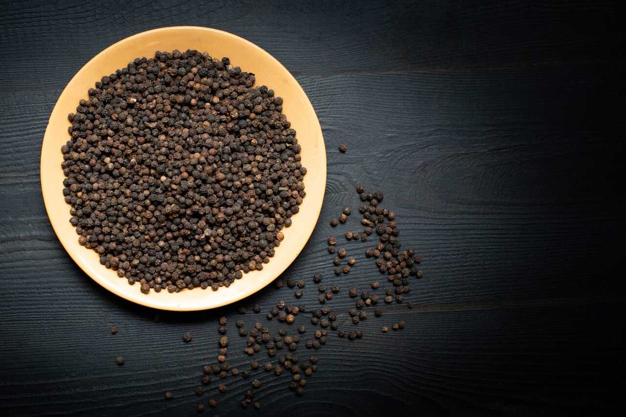 スリランカ産コショウ （ペッパー) Sri Lankan Pepper（ブラック・ホワイト） イメージ