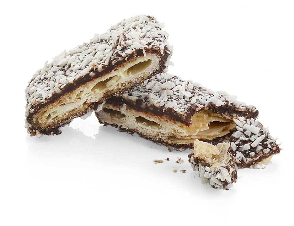 FATTEBUONE  - LE QUADRETTE COCCO - crunchy wafer cookies with a milk cocoa heart, cocoa coated, with coconut Image
