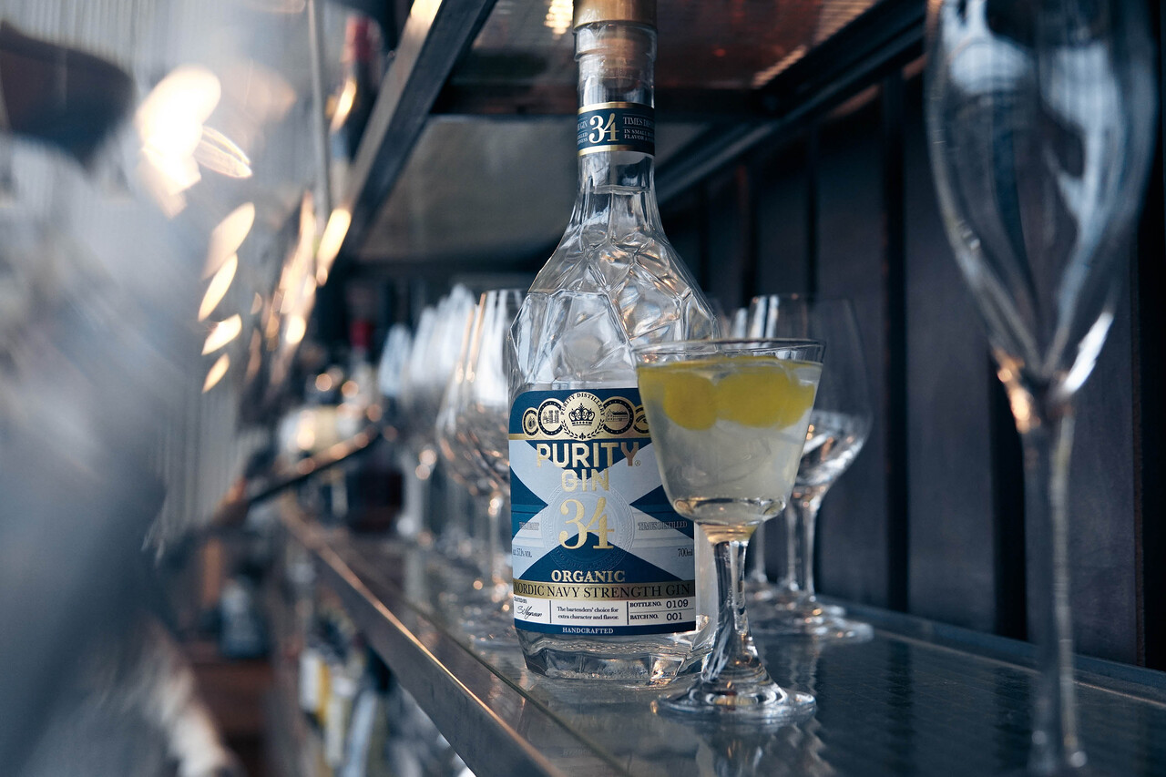 Purity Navy Strength (57.1%) 34 Organic Gin Image
