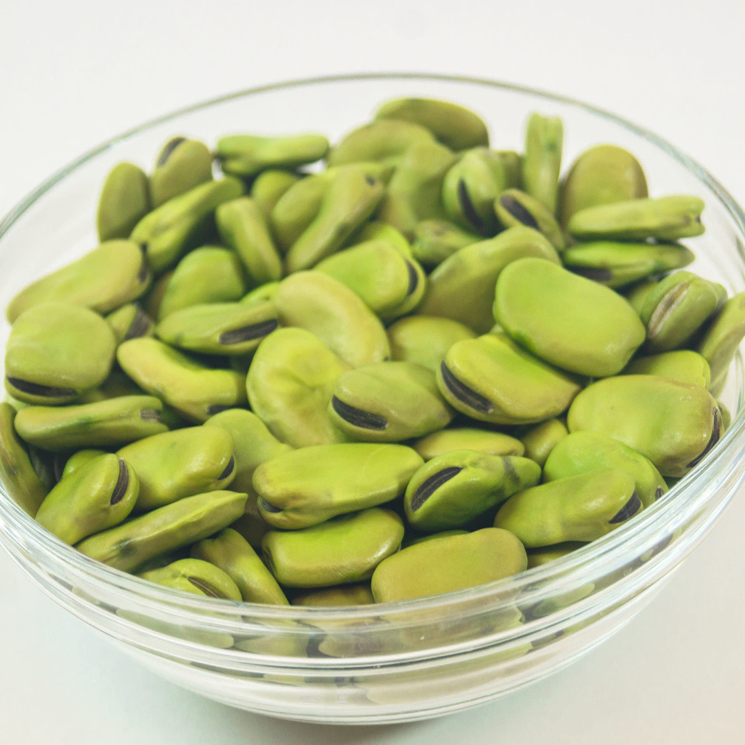 Whole Broad Beans Image