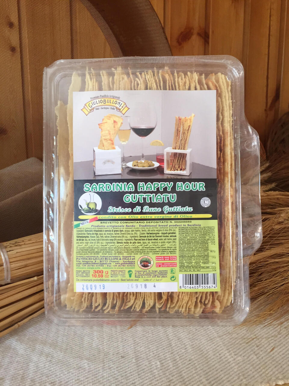 Bread Carasatu Strips– Traditional Thin and crispy, handcrafted in Sardinia following authentic recipes. Available Variants: Guttiau, Guttiatu Herbes, Guttiaatu Pepper   Image