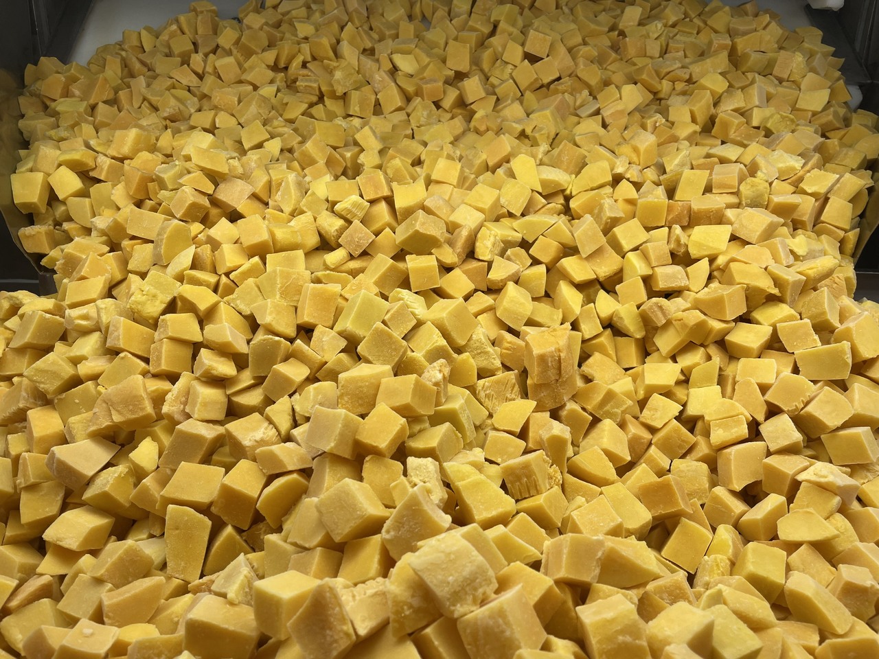 FROZEN MANGO CHUNK  Image