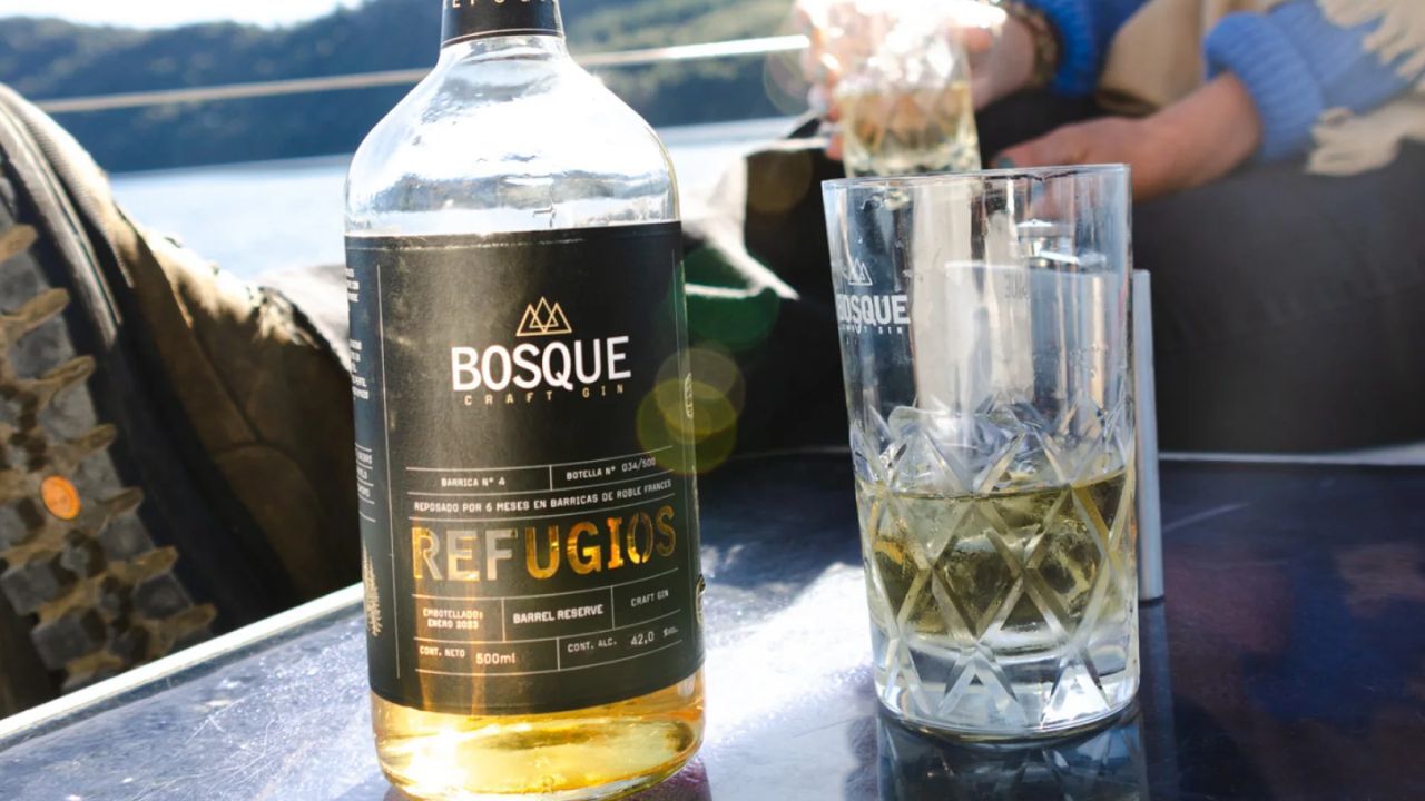 BOSQUE   Refugios ボスケ レフヒオス クラフトジン イメージ