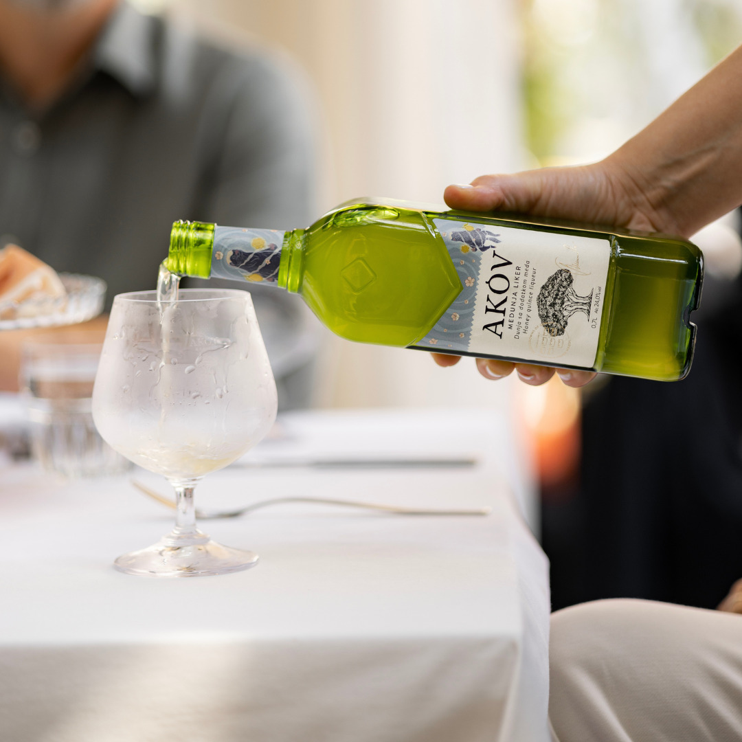 “Medunja” quince-honey liqueur  Image