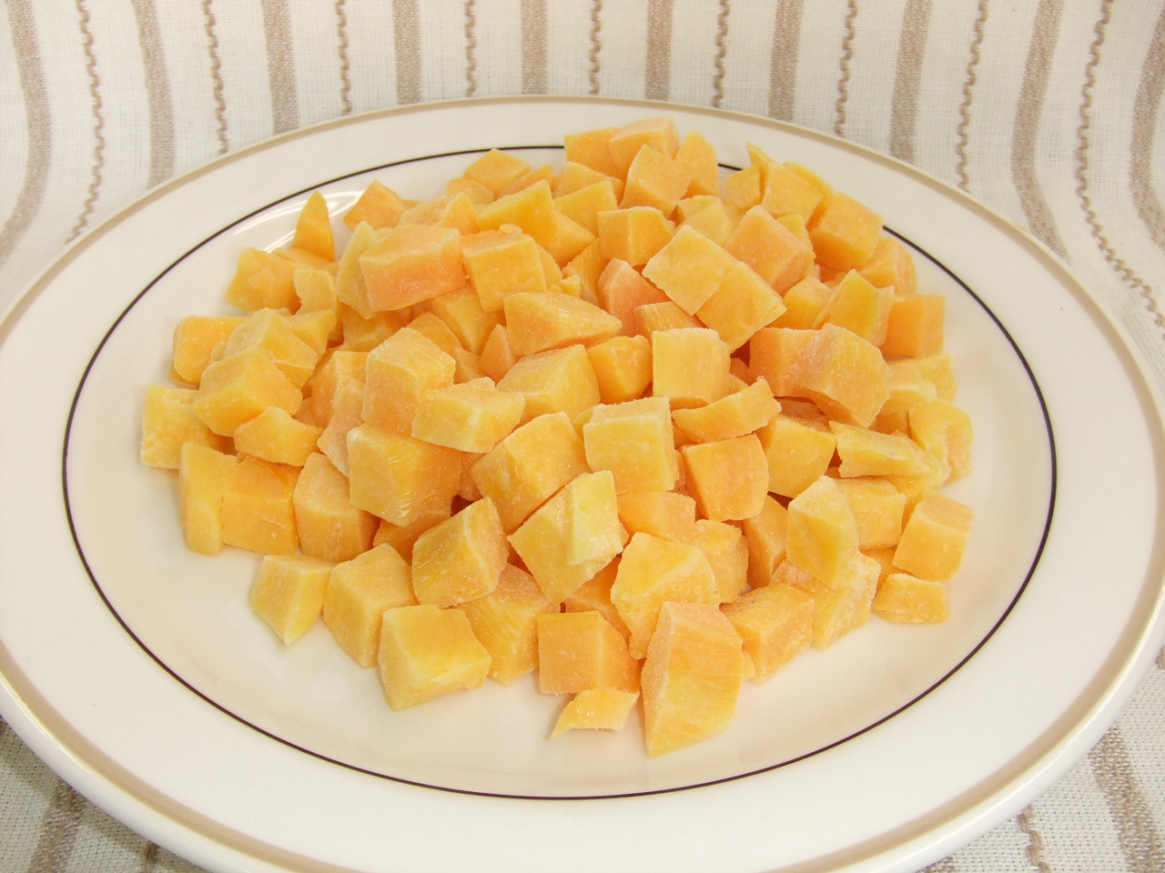 冷凍さつまいもダイスカット イメージ