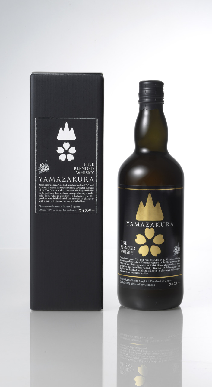 Blended Whisky YAMAZAKURA Black Label Image