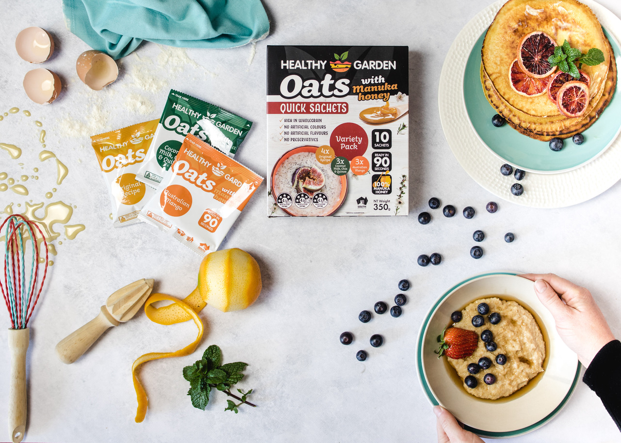 Healthy Garden Oatmeal with Manuka Honey  Image