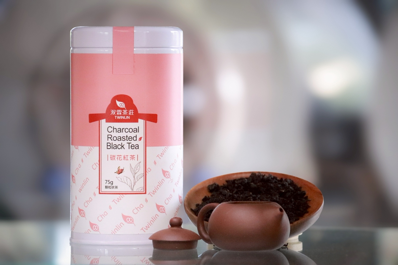 碳花（たんか）紅茶 イメージ
