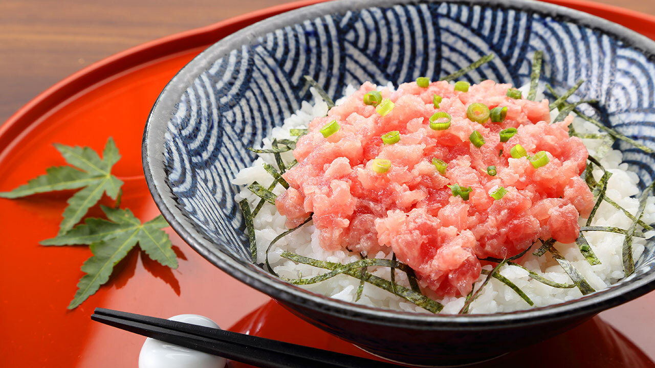 トランス脂肪酸ゼロのマグロたたき イメージ
