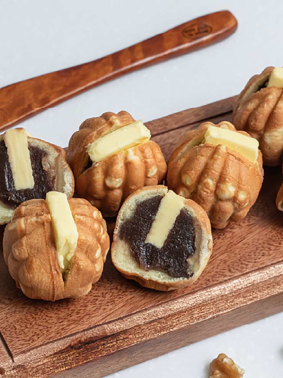 BOKHODU Walnut Anko Butter Ball Image