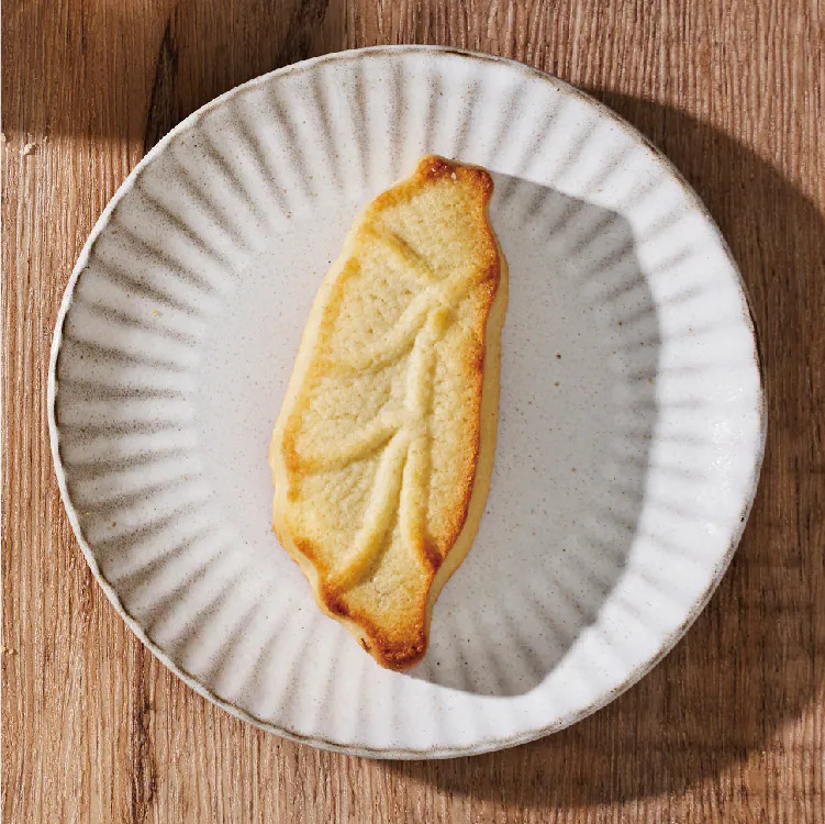 台湾の形をしたパイナップルケーキ イメージ