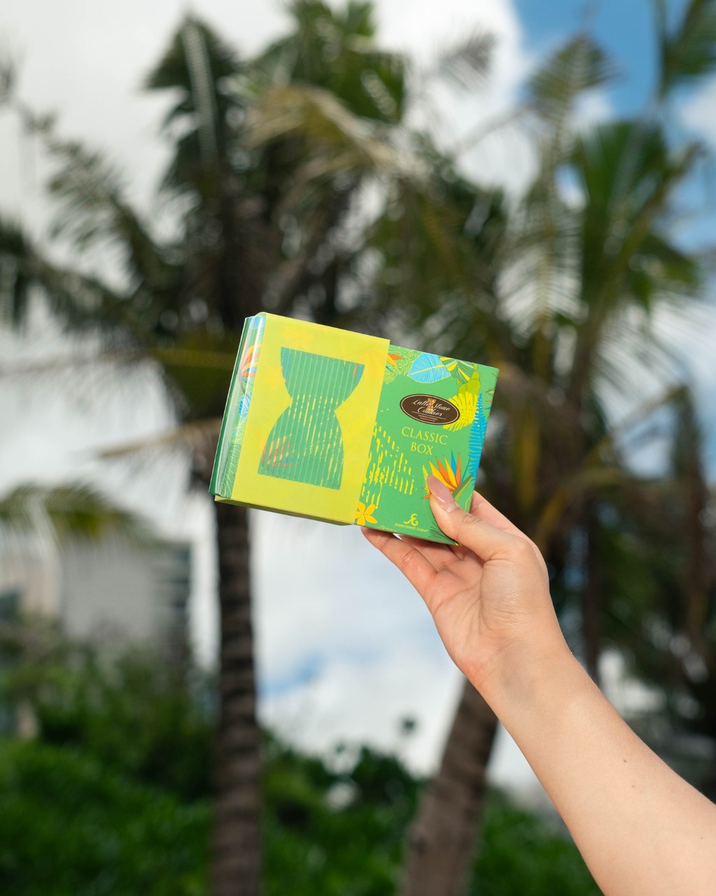 Tropical Collection - Shortbread Latte Stone Cookies Image