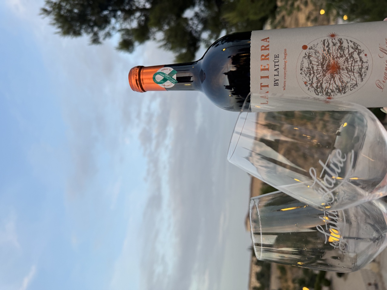 LATIERRA SPECIAL SELECTION Image