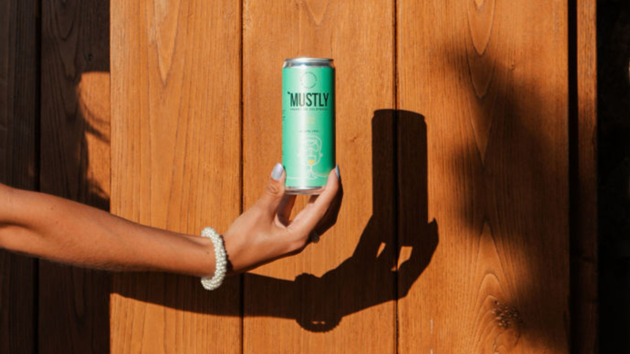 Mustly Green Apple Image