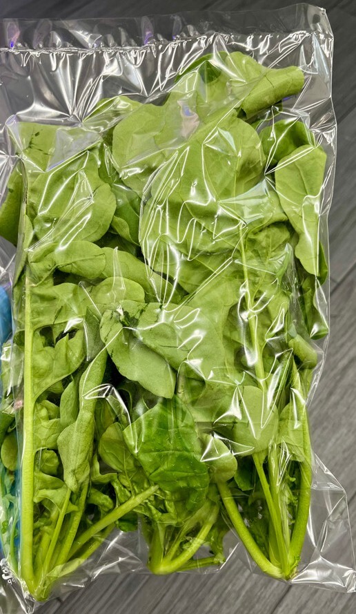 ルッコラ、クレソン、バジル等のハーブ、ベビーリーフ イメージ