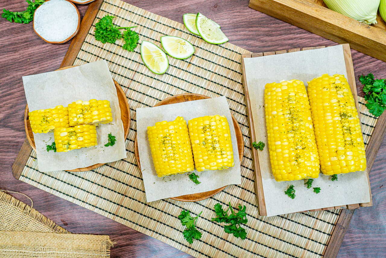 冷凍とうもろこし Frozen Corn on the Cob イメージ