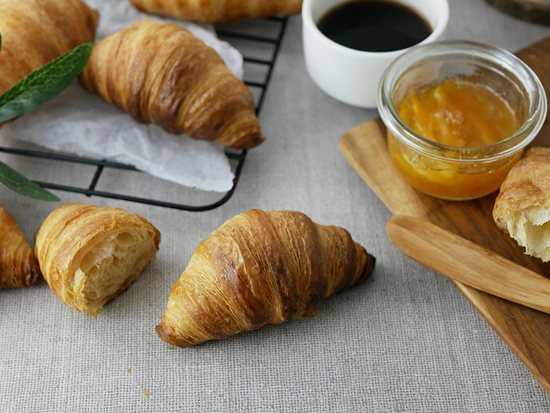 フランス フローズン BAKEUP ミニクロワッサン 25gx200 イメージ