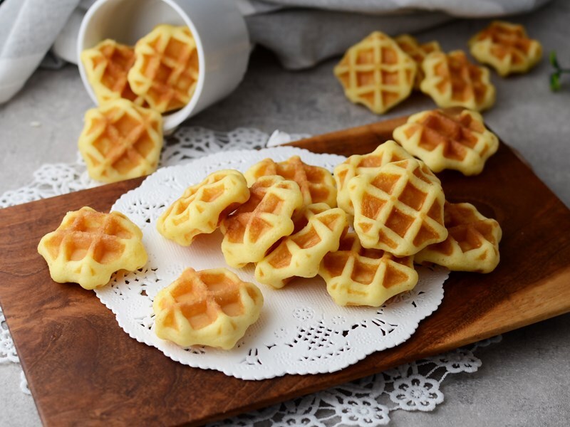 ベルギー フローズン ミニバターワッフル プレーン 2kg イメージ