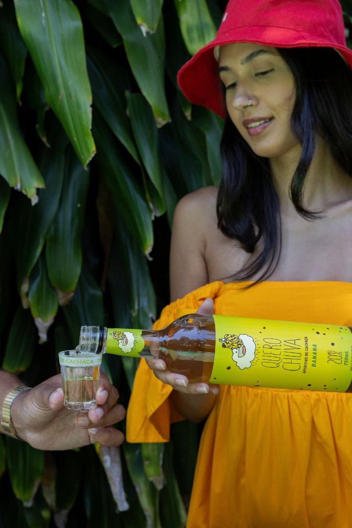 Quero Chuva Flavored Cachaça Liqueur - Assorted Series (Banana, Açaíberry, Coconut, Honey, Lime and Cinnamon) Image