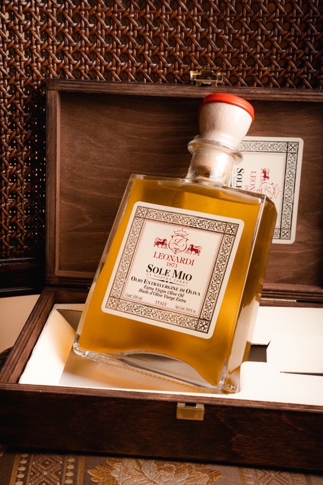 Extra Virgin Olive Oil Image