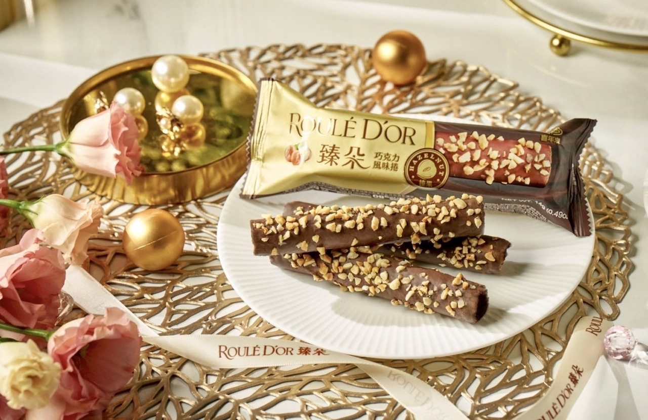 ROULE' D'OR Chocolate Flavored Rolls (Hazelnut) Image