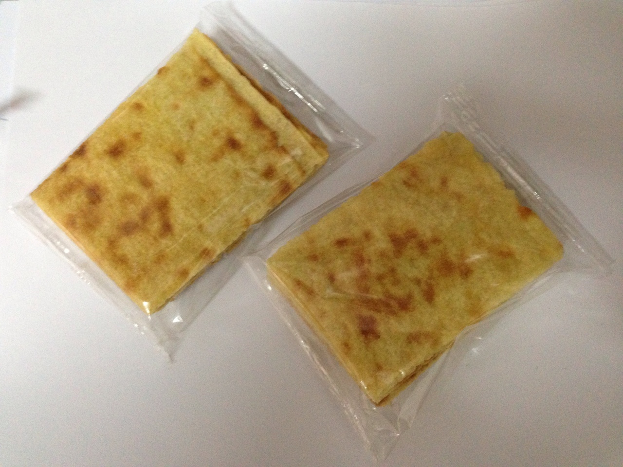 Snack Pane Guttiatu 40g Snack Thin and crispy, handcrafted in Sardinia following authentic recipes. Image