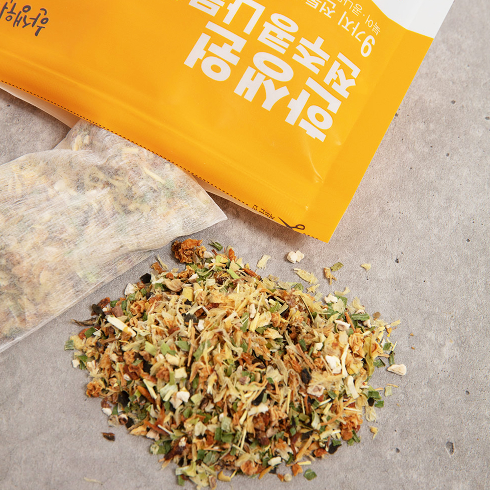 DRIED-JEONJU BEAN NAMUL BROTH PACK (SOUP STOCK BAGS) Image