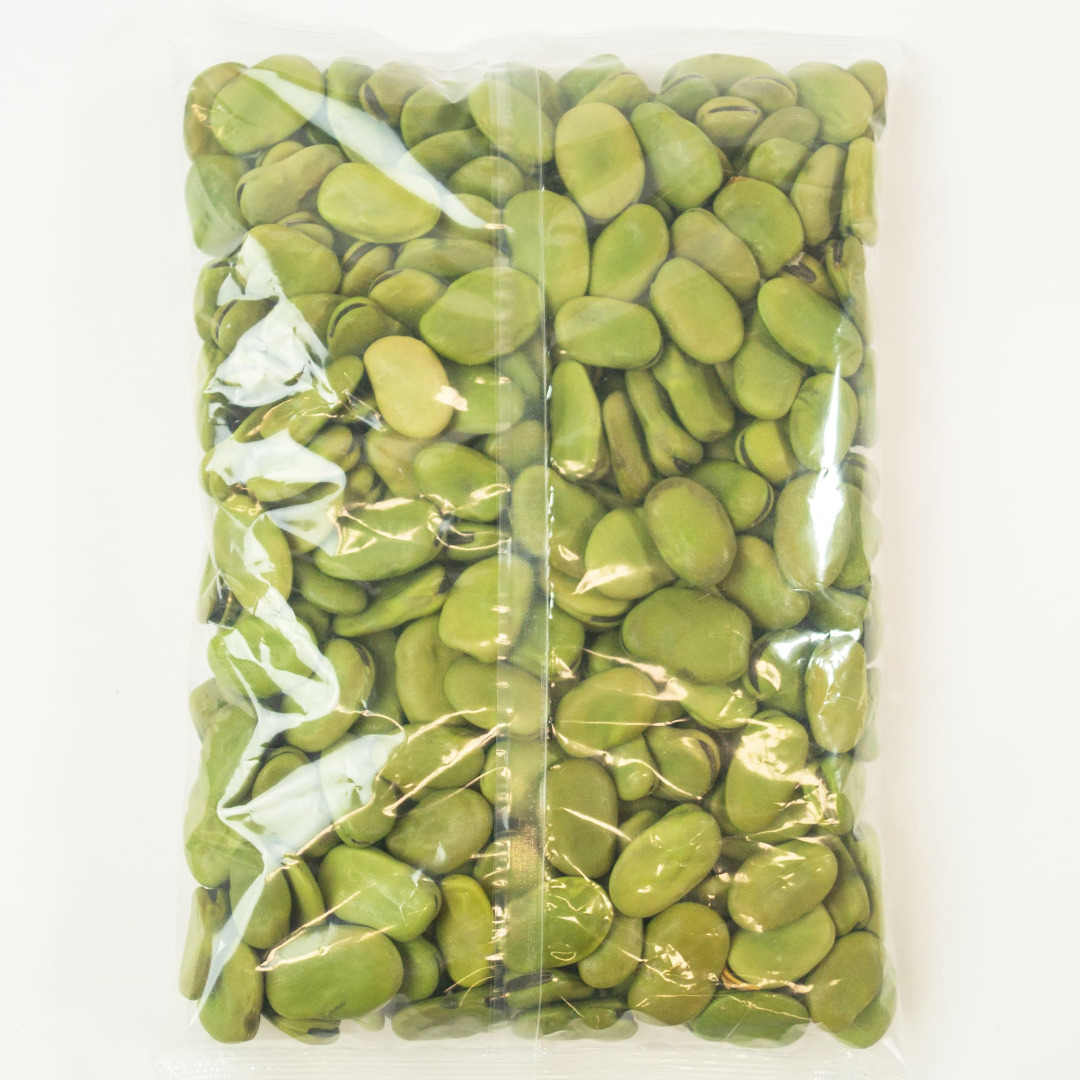 Whole Broad Beans Image