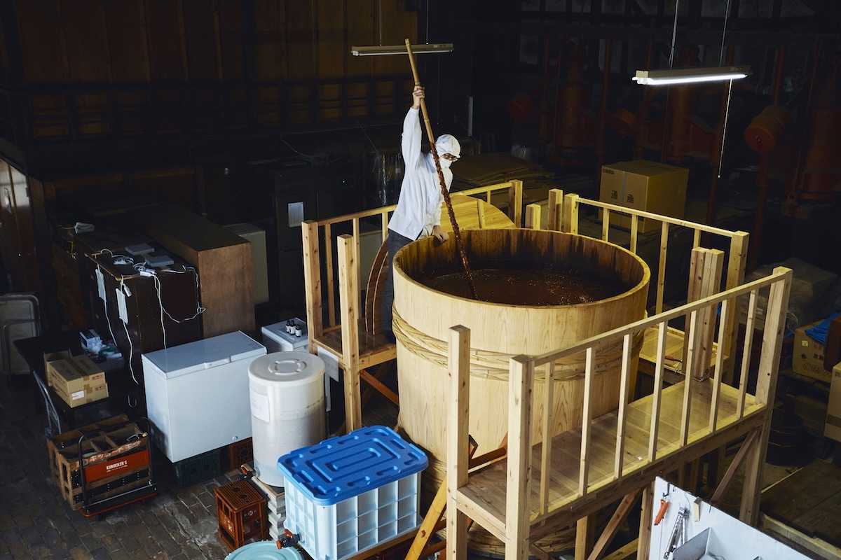 太田與八郎商店：木桶仕込み醤油【あさあけ】 イメージ