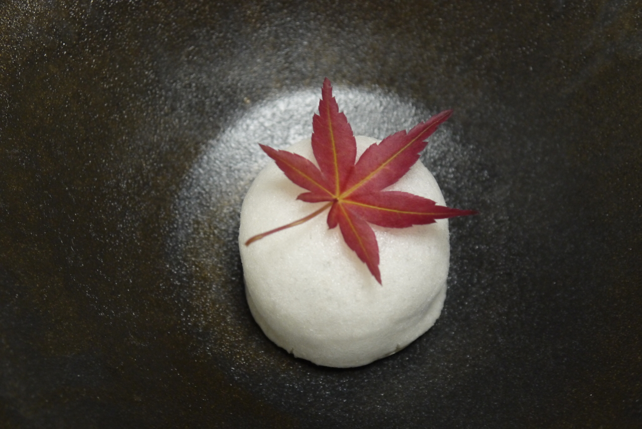 Edible Dry Japanese Maple (MOMIJI) Leaf Image