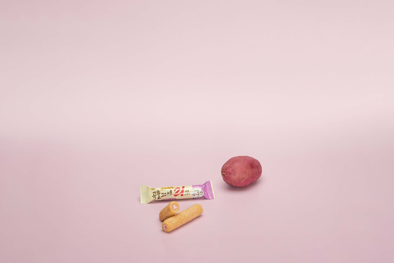 BAKED CRISPY GRAIN 21 PURPLE SWEET POTATO (焼き菓子 グレイン21 紫さつまいも味) Image